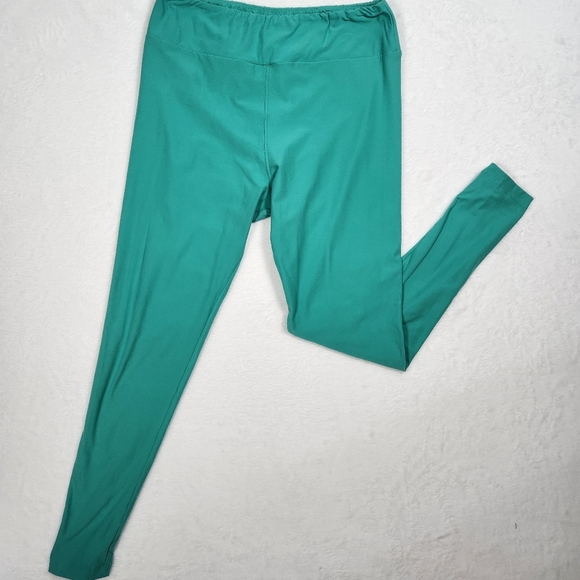 Lularoe Green Tall and Curvy Leggings - One size - Picture 1 of 11